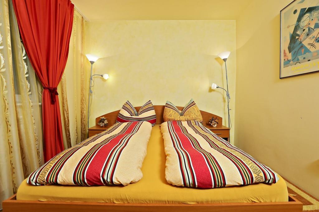 Apartament Ema Băile Felix Екстериор снимка